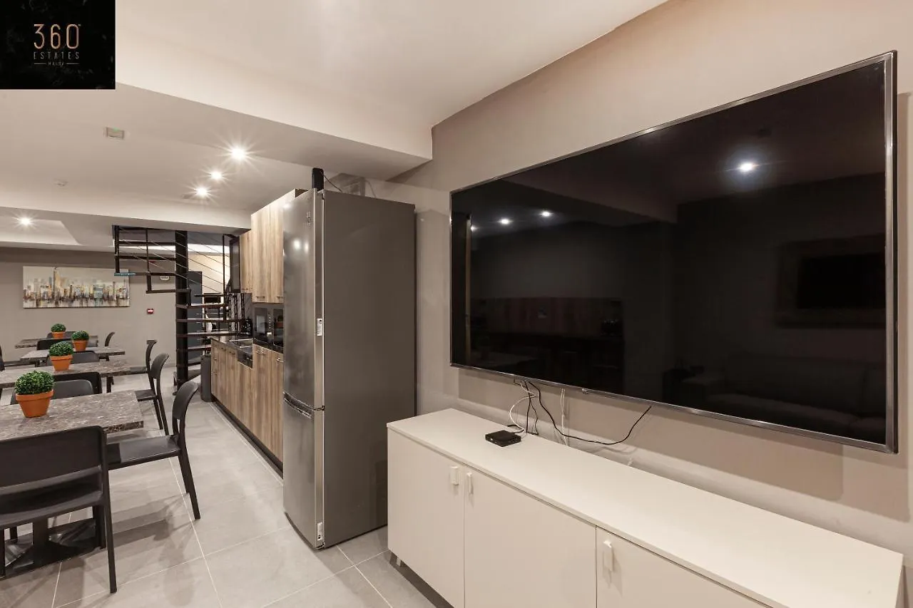 Apartment Modern, Large And Spacious Home, Perfect For Group By 360 Estates Msida